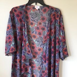LuLaRoe Shirley Medium sunflowers